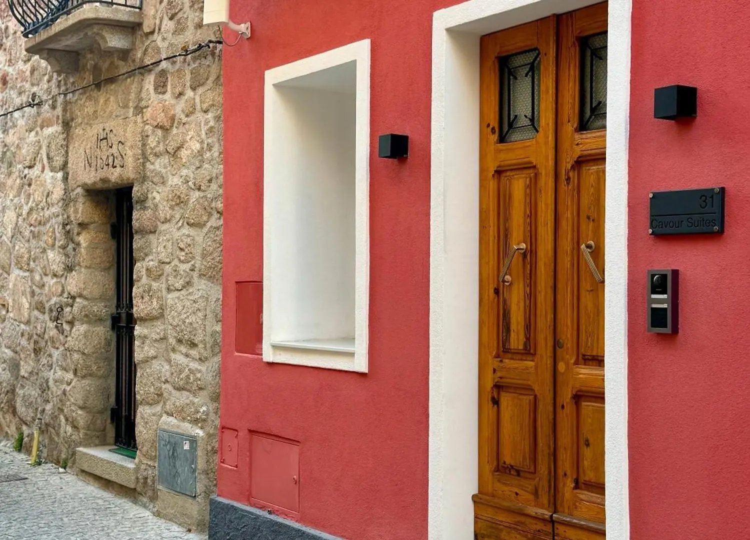 Spacious Modern Apartment In Monumental Building - Free Parking - Workspace - Historical Centre 奧爾比亞